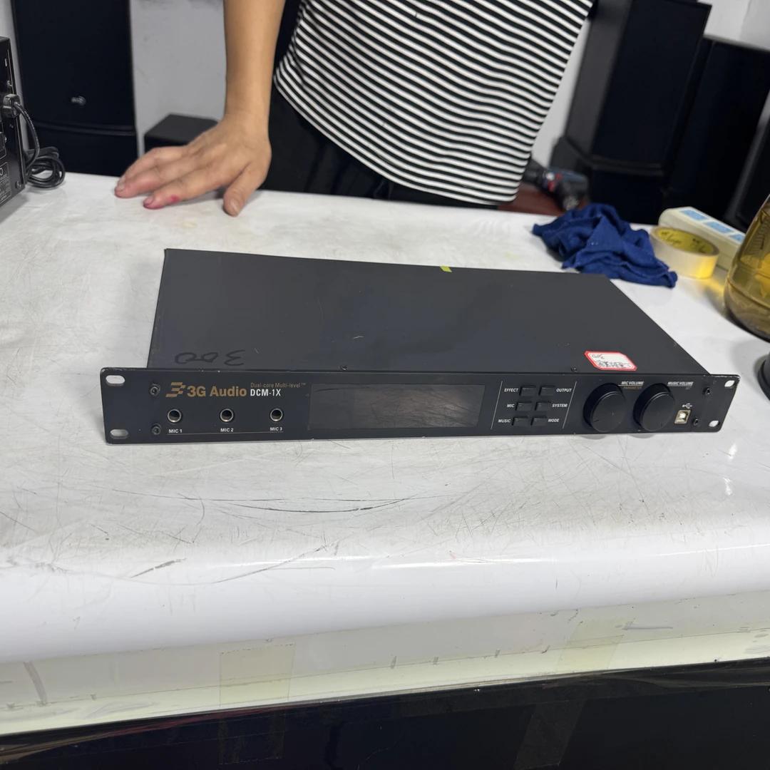 不包邮，效果器一台，3G，不支持无理由