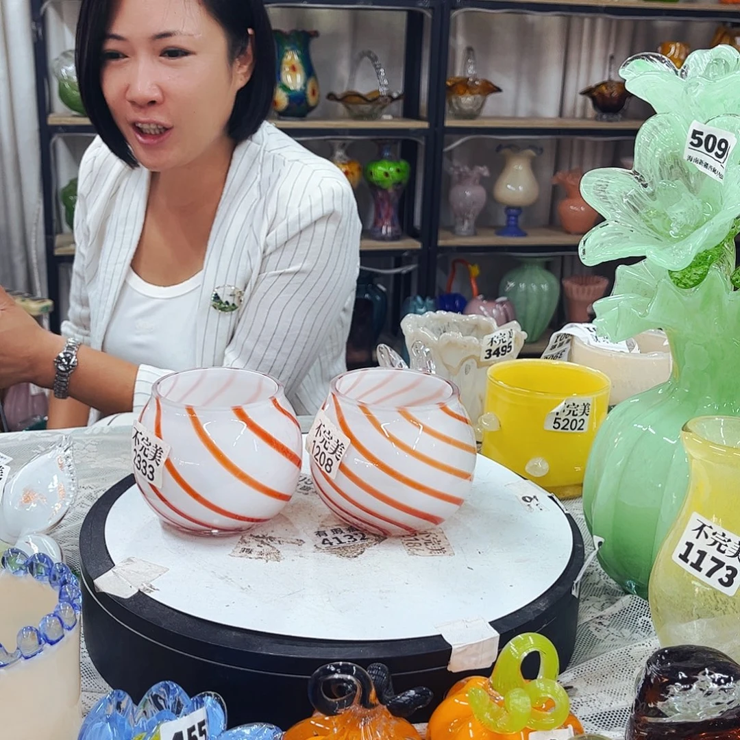 2个 家悦琉璃工艺品不完美