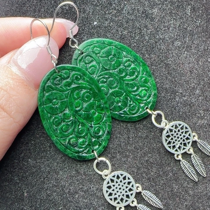 翡翠未镶嵌颈饰天然A货50