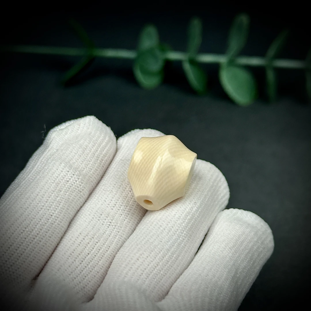 J1057天然猛犸象牙牙芯料鲨鱼背三通约16mm 支持鉴定