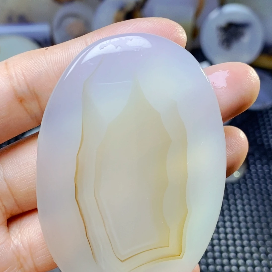 玛瑙/玉髓未镶嵌珠宝奇石