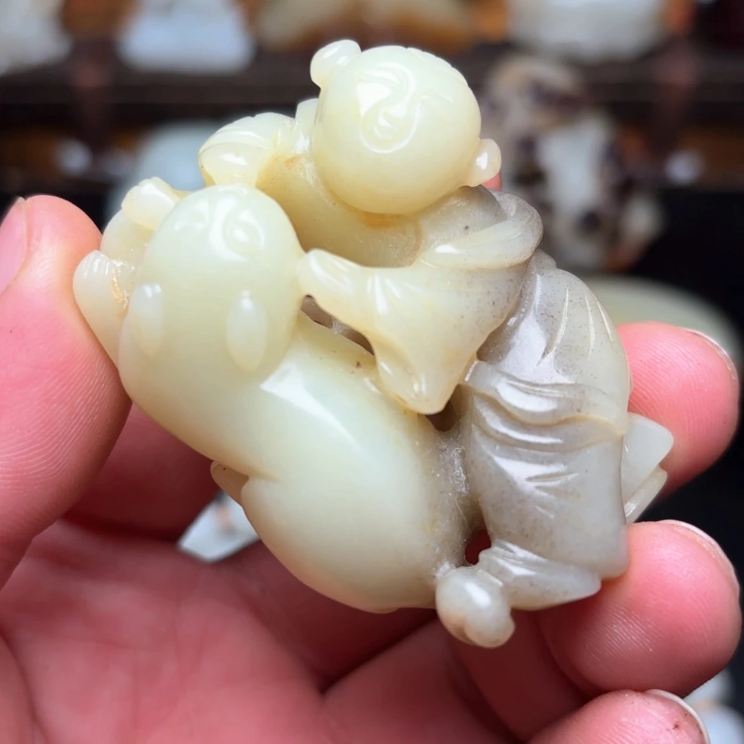 和田玉挂件未镶嵌