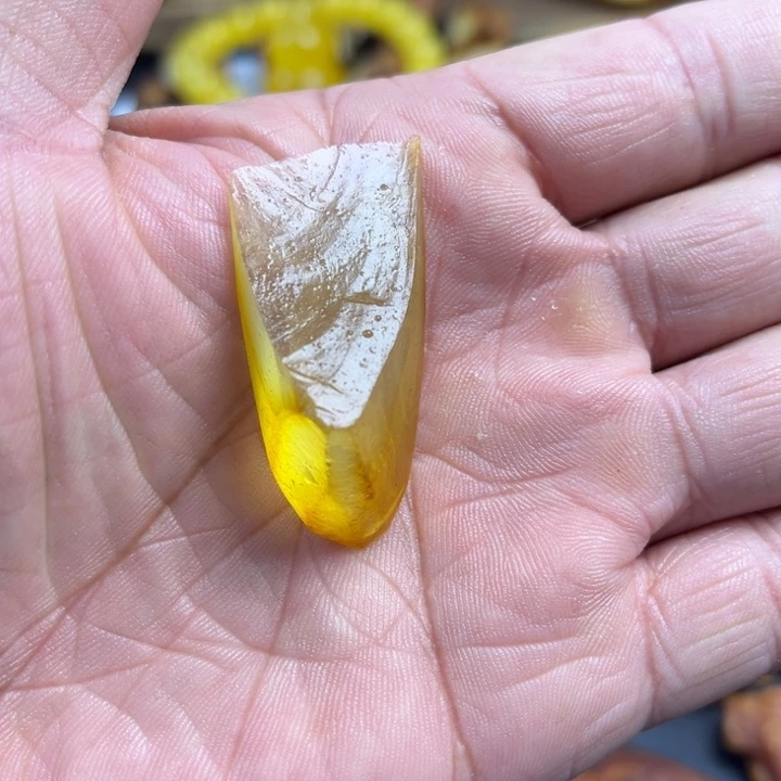 未镶嵌定制蜜蜡蜜蜡定制