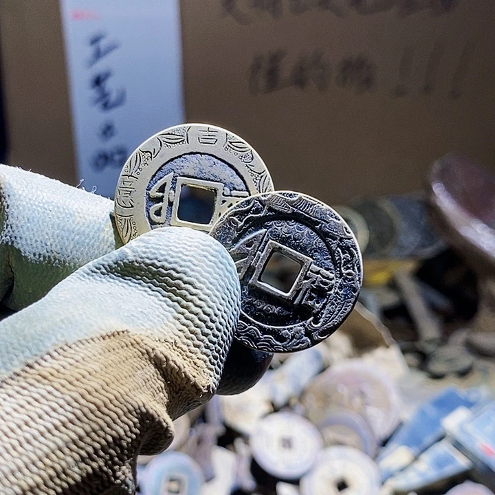 东***子工艺品手机挂件 109