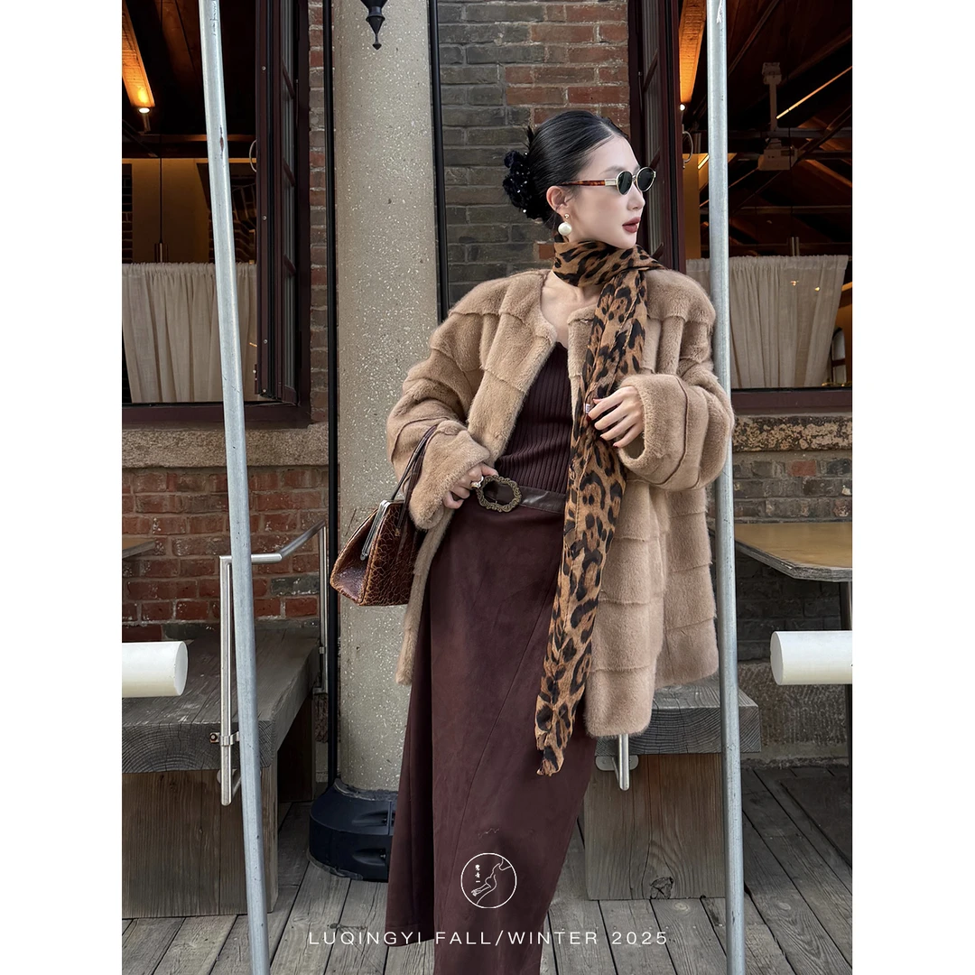 鹭青一原创【若比邻】中古横纹宽松保暖毛毛外套女L25P1135L