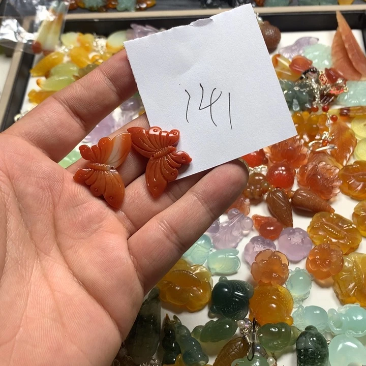 蛇纹石玉合金耳钉s****r