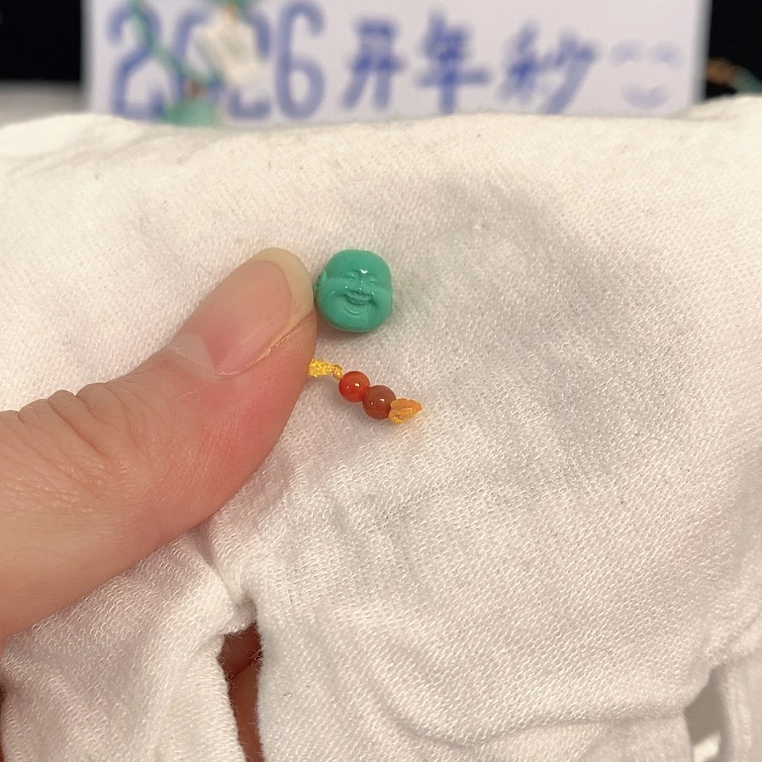 南红玛瑙未镶嵌珠宝奇石