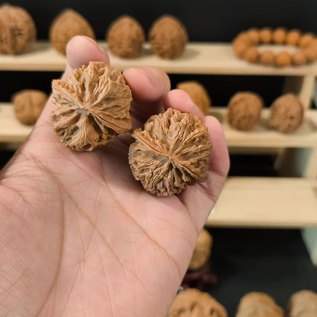 吊坠文玩核桃38苹果园有磕碰