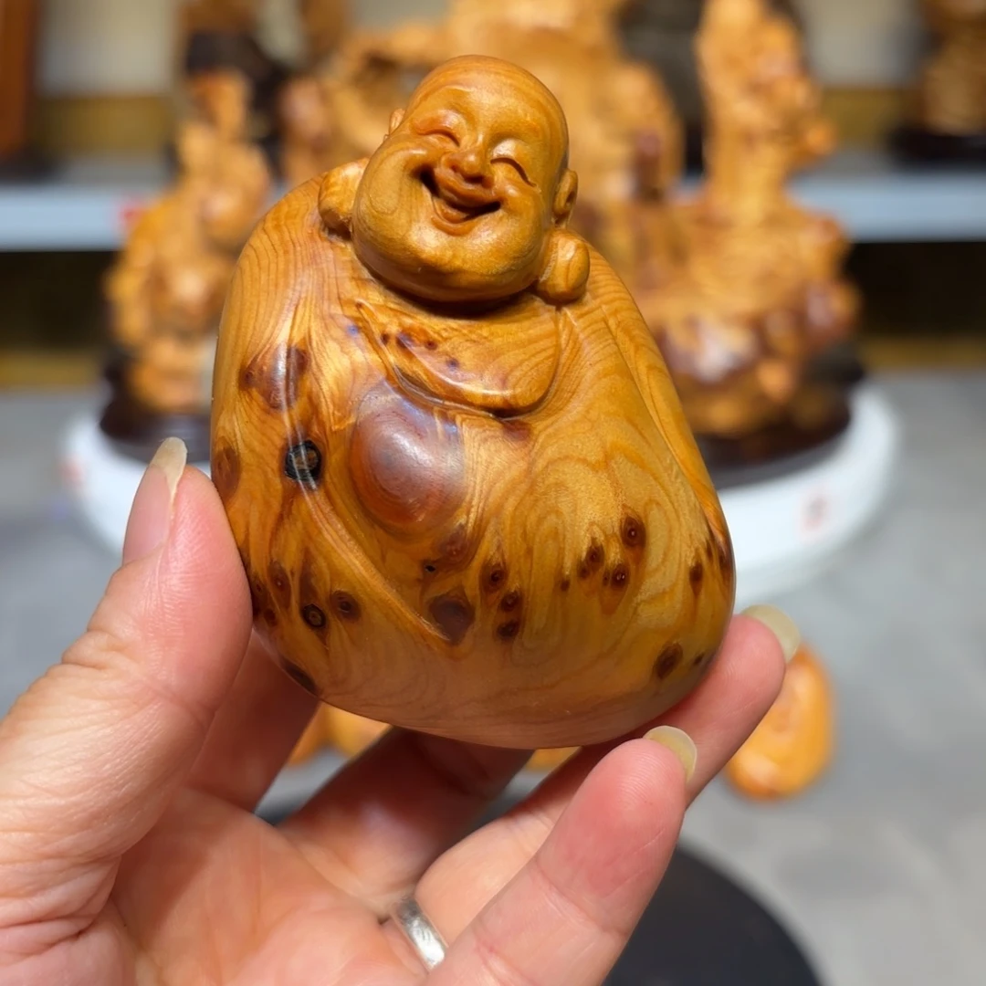木太行崖柏弥勒佛留疤
