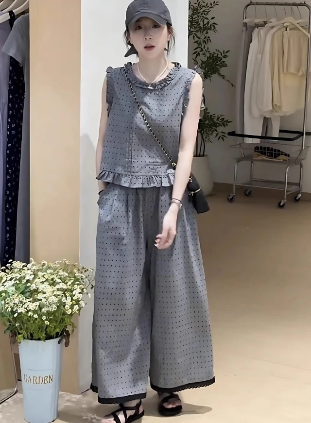 韩系木耳边波点背心搭配直筒阔腿裤夏季新款套装