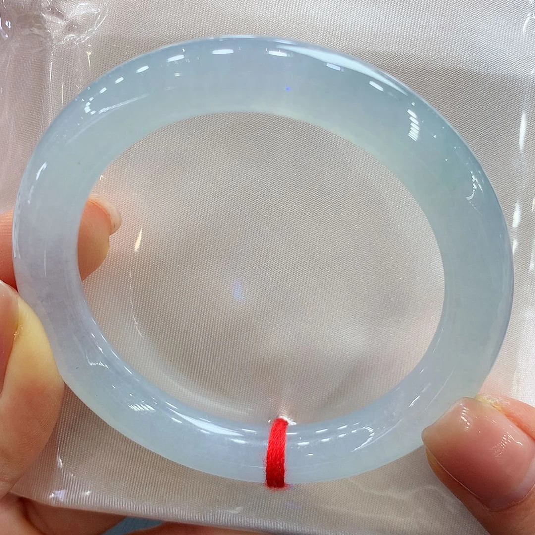 翡翠未镶嵌手镯53.5圆条两天鉴赏