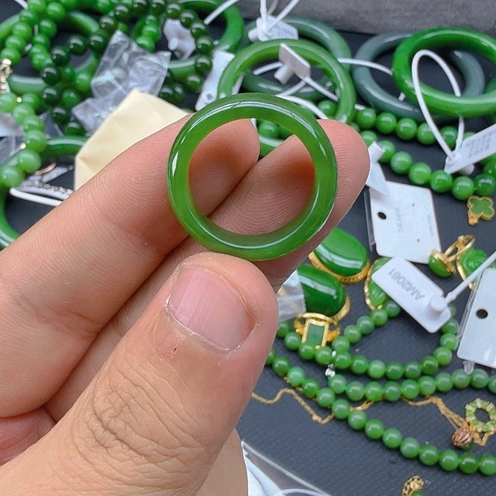 和田玉（碧玉）戒圈未镶嵌和*