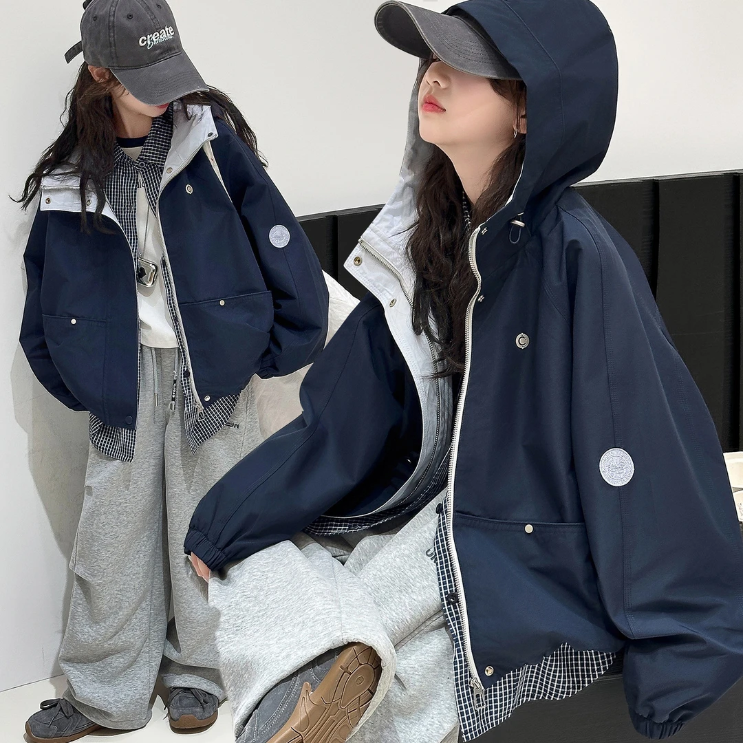 ins百搭冲锋衣拼接夹克锁温蓄热儿童服装女童春秋款连帽时尚秋季