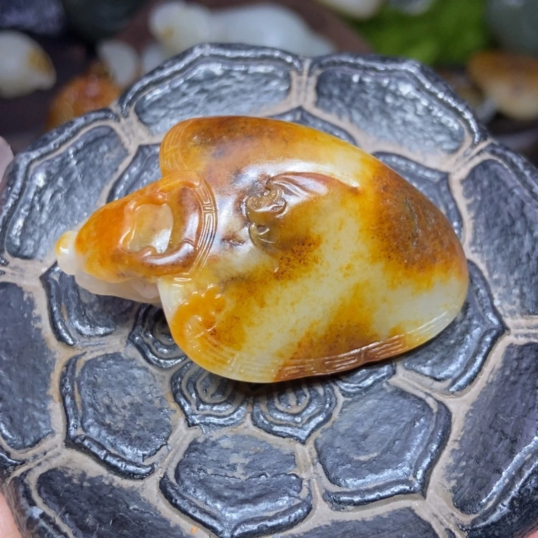 和田玉（子料）未镶嵌把件