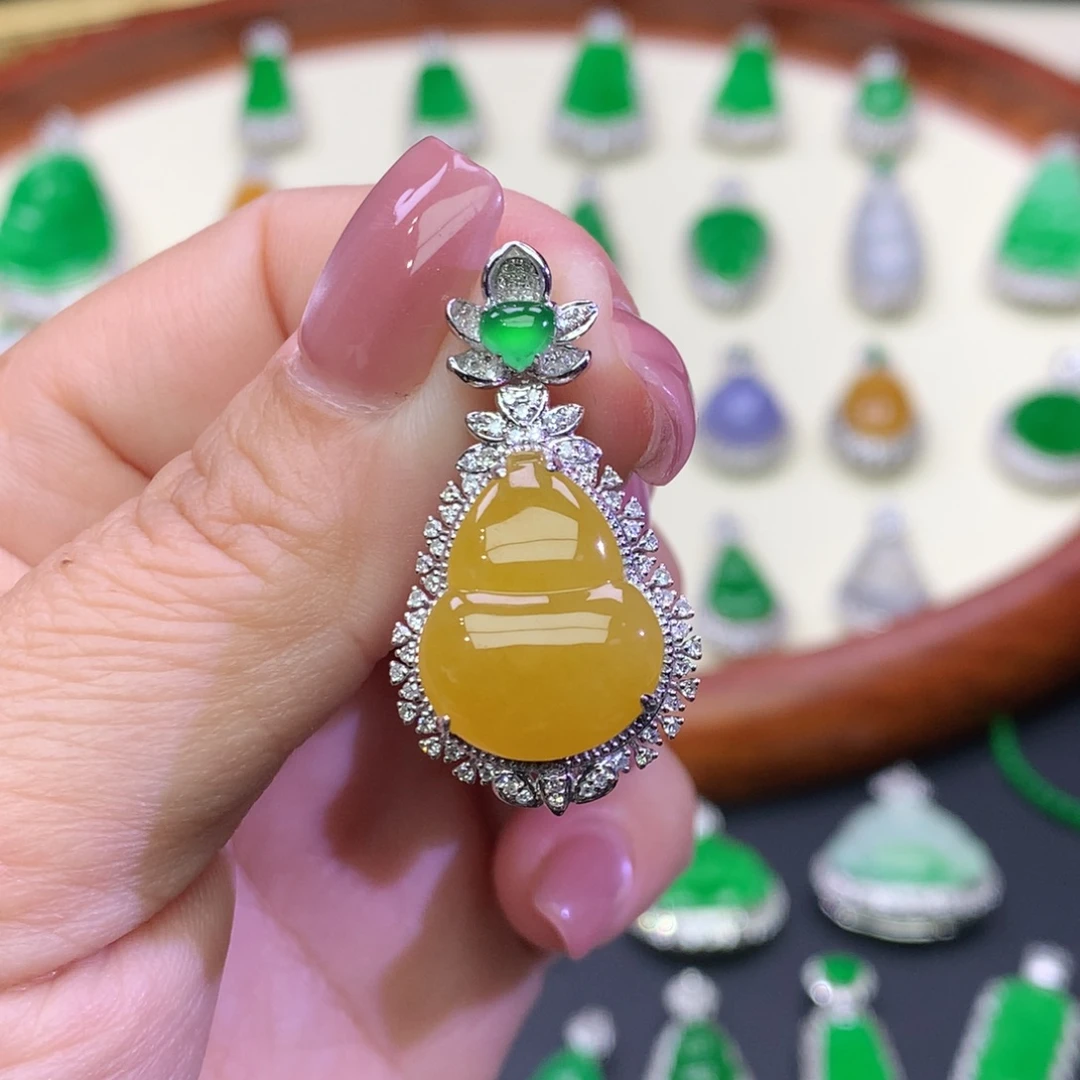 翡翠18K金镶嵌吊坠(不含链)