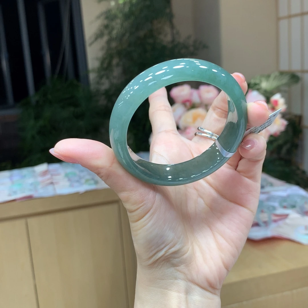 未镶嵌手镯翡翠不退不换