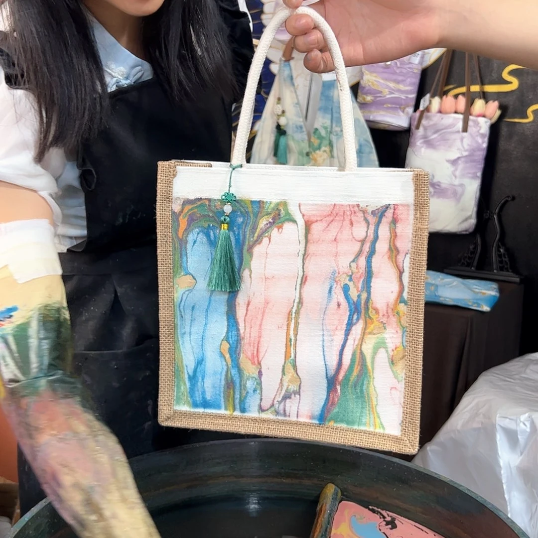 732敦煌珐琅彩小托特包包