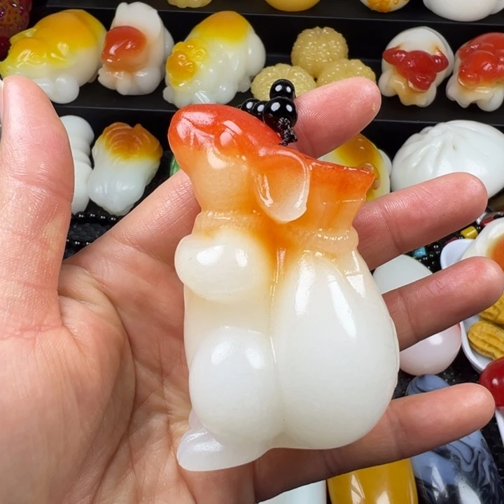 新疆戈壁五彩石金丝