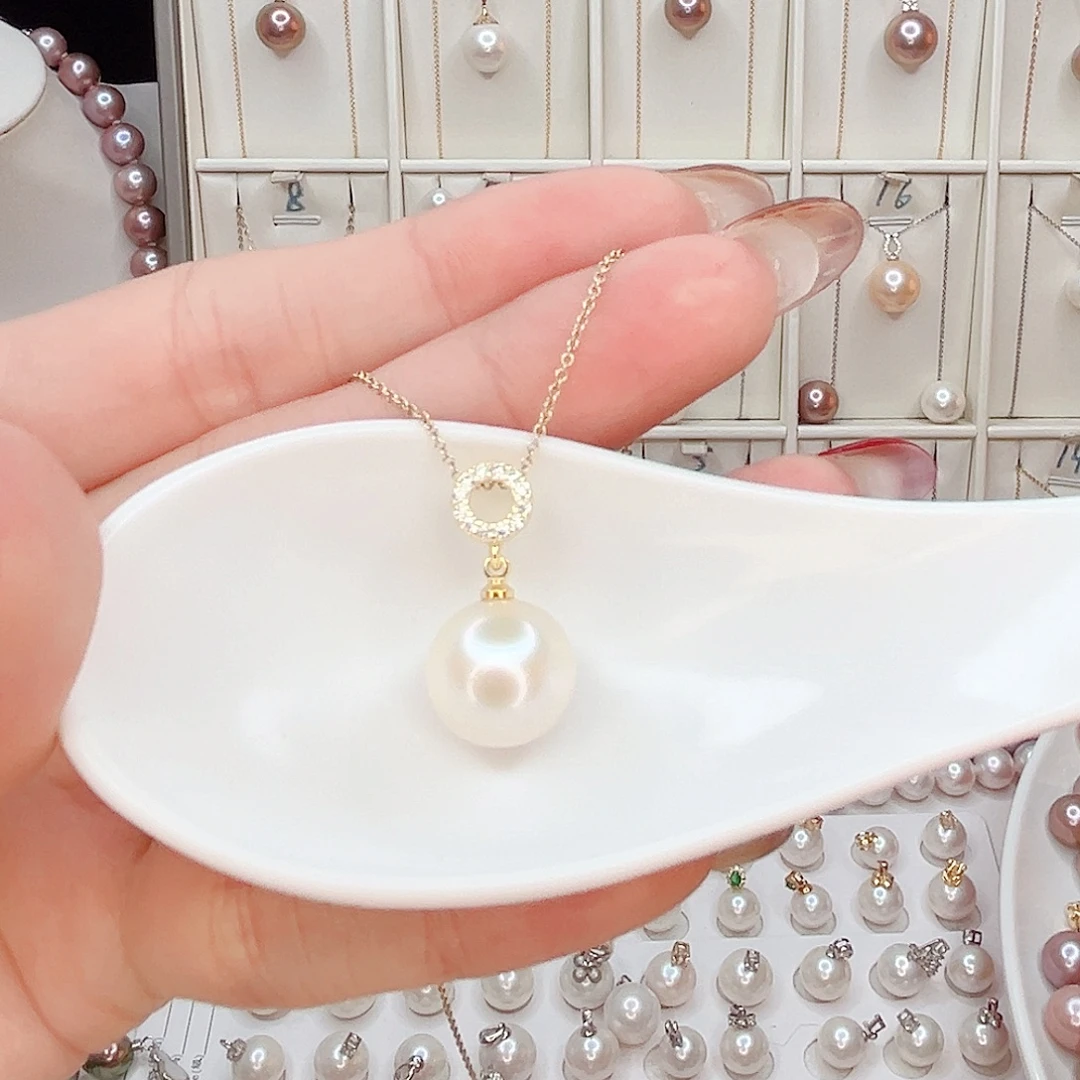 淡水珍珠吊坠(赠链)银S925镶嵌