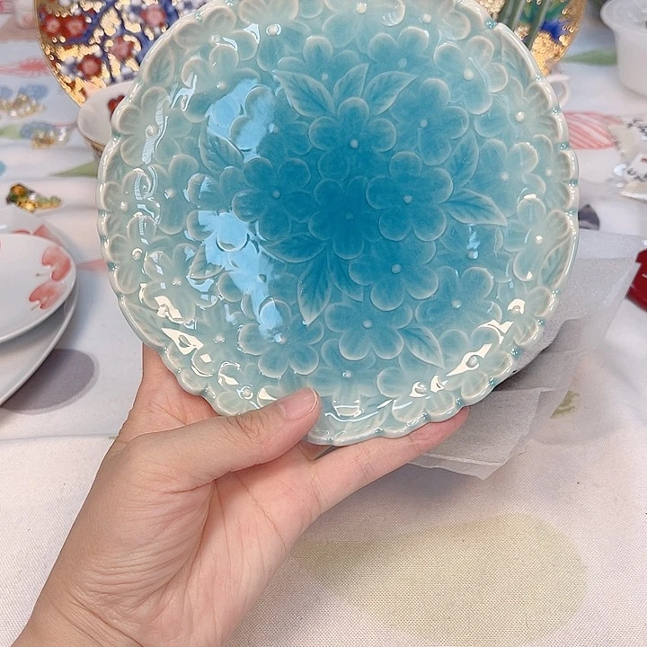 瓷片The first thing