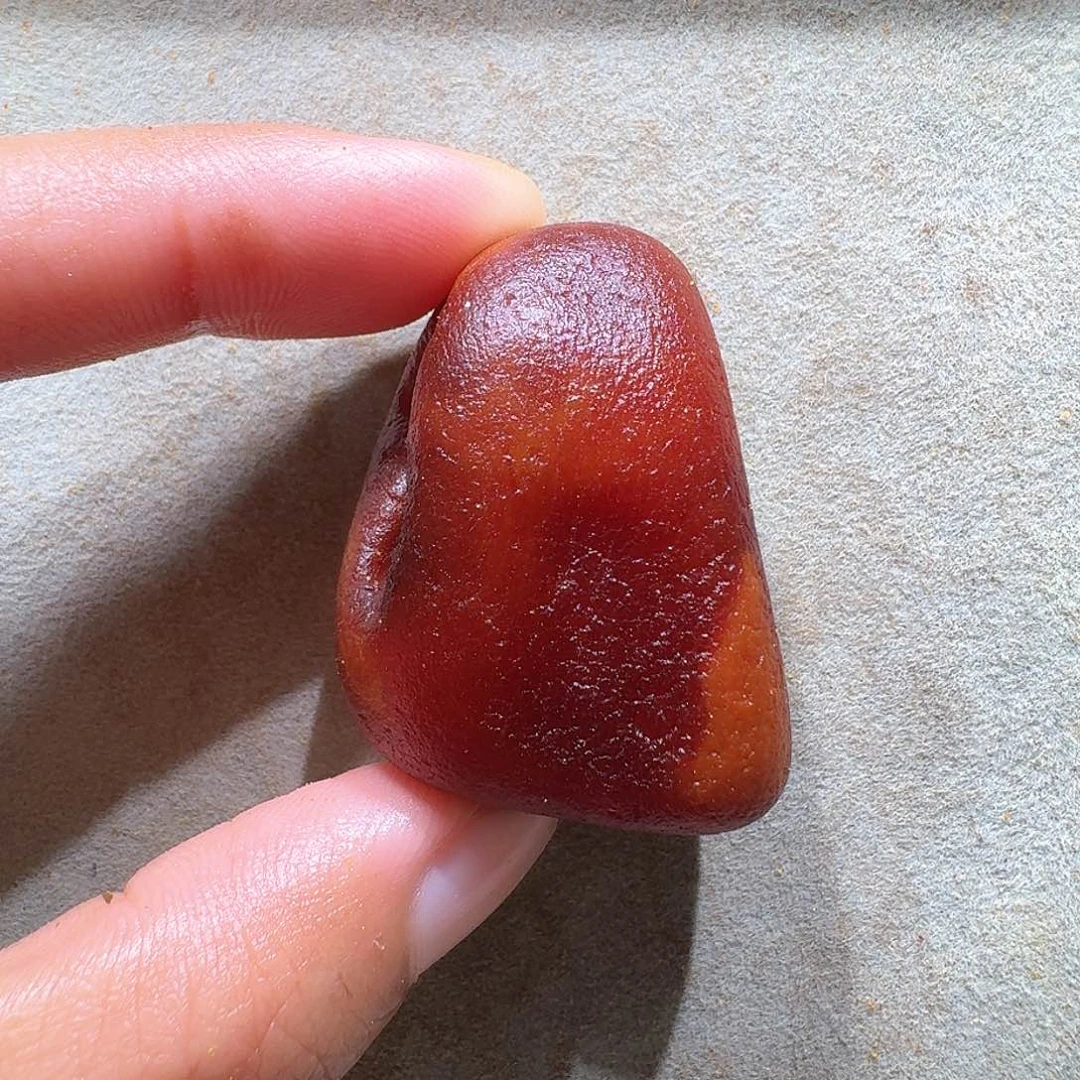 定制琥珀未镶嵌定制