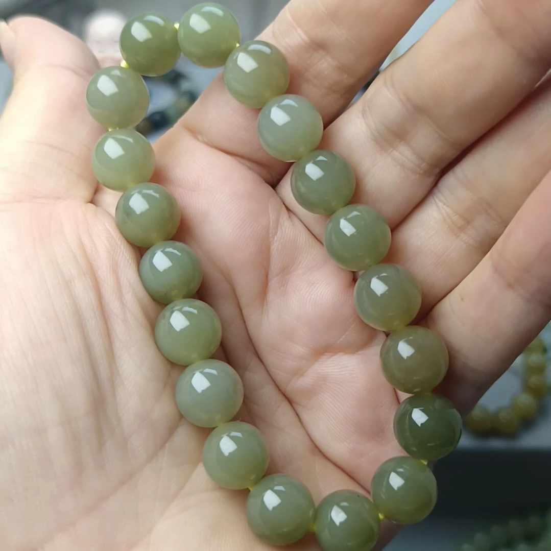 和田玉（糖玉）未镶嵌手链