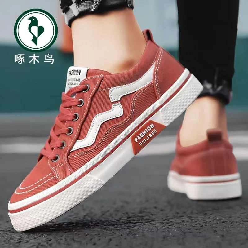 啄木鸟帆布鞋2026新款夏季防滑运动板鞋夏天透气红色百搭休闲男鞋