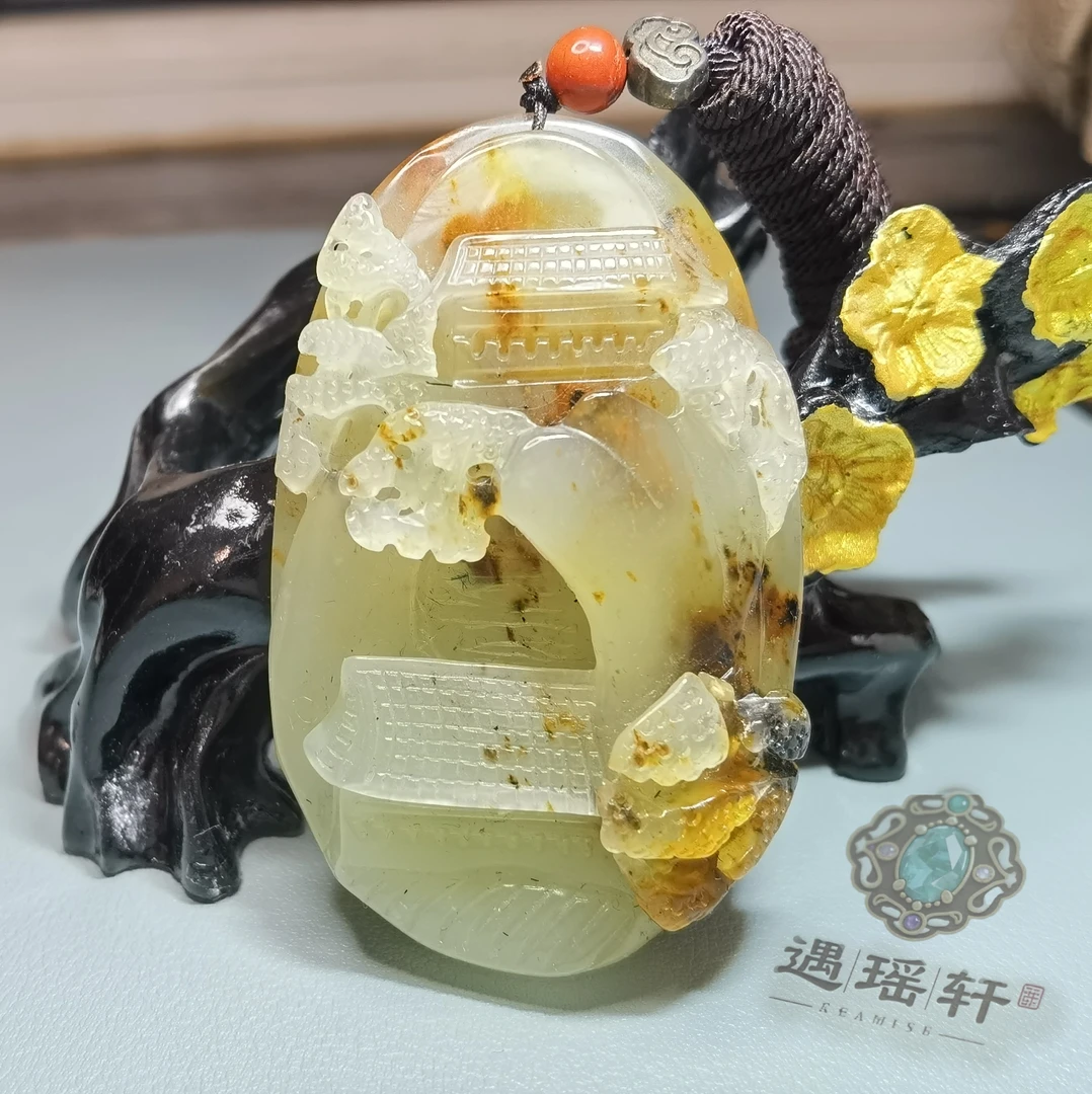 遇瑶轩•岫玉花玉大山水吊坠原石皮壳•单品单件•送全玉珠链