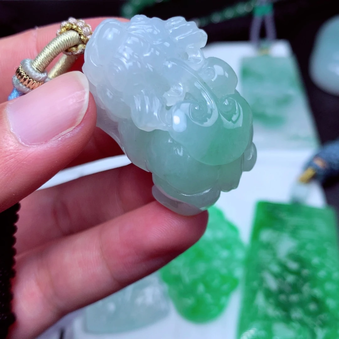 颈饰未镶嵌翡翠天然a货翡翠