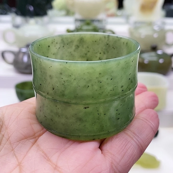 未镶嵌和田玉挂件茶杯70m l