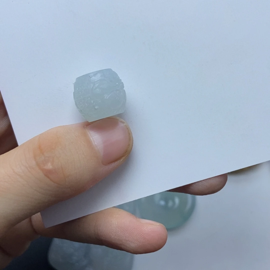 未镶嵌定制翡翠天*珠子