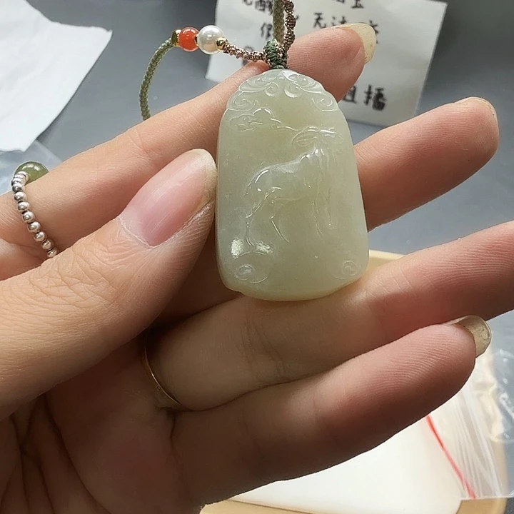 颈饰未镶嵌和田玉85羊