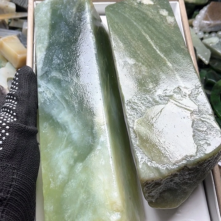 和田玉（糖玉）非和田玉边角料9K金镶嵌偶**泡