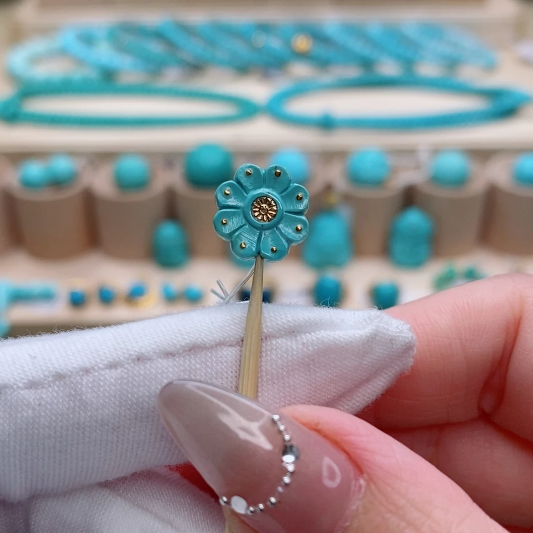 绿松石珠宝奇石未镶嵌