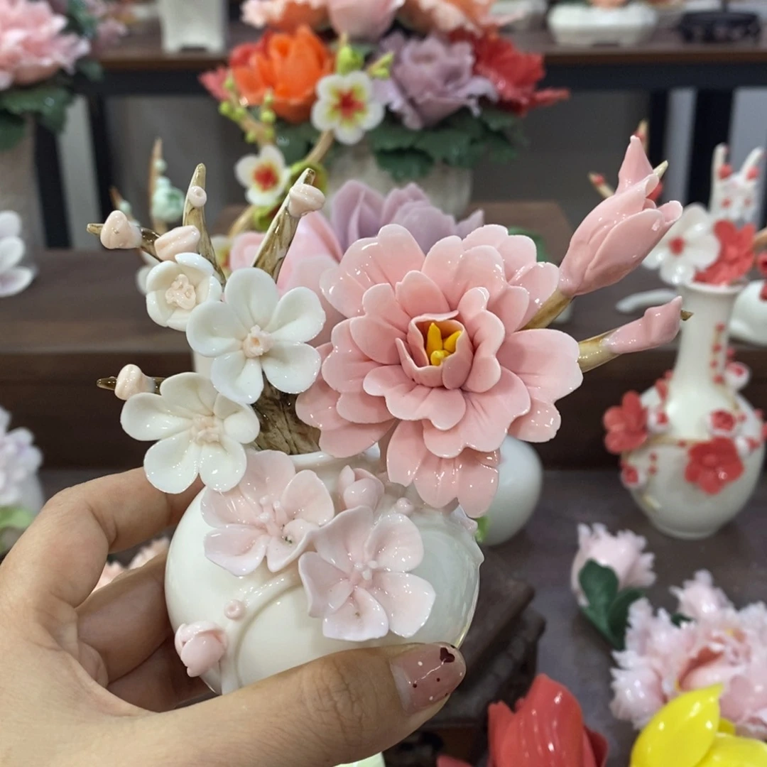摆件陶瓷手工花摆件