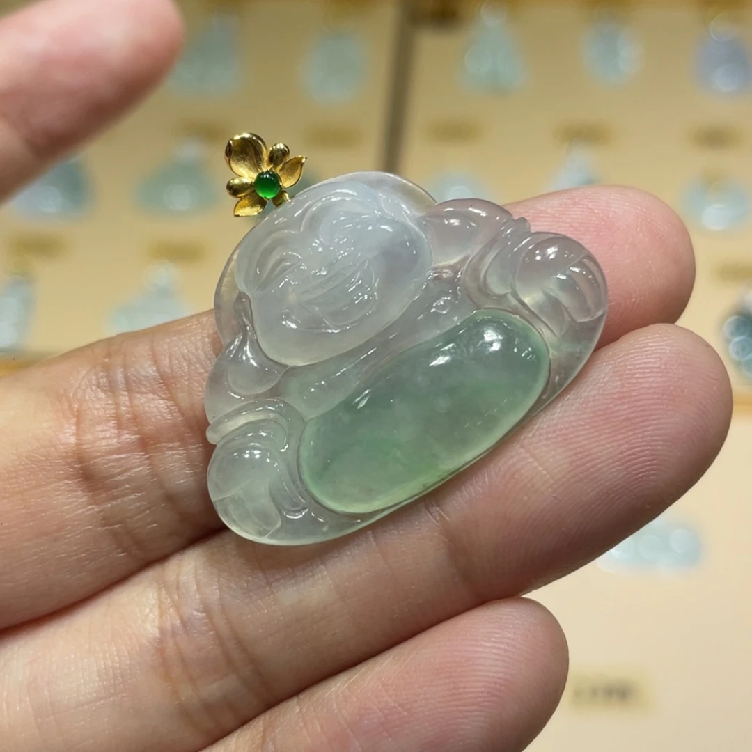 颈饰18K金镶嵌翡翠佛公