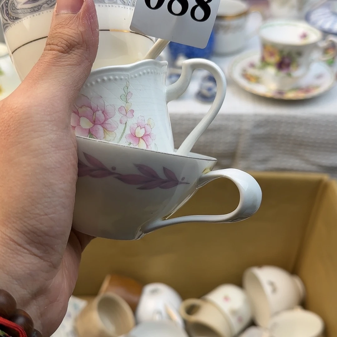 茶盏?***?我的小姐姐们都是我的小可爱们都是