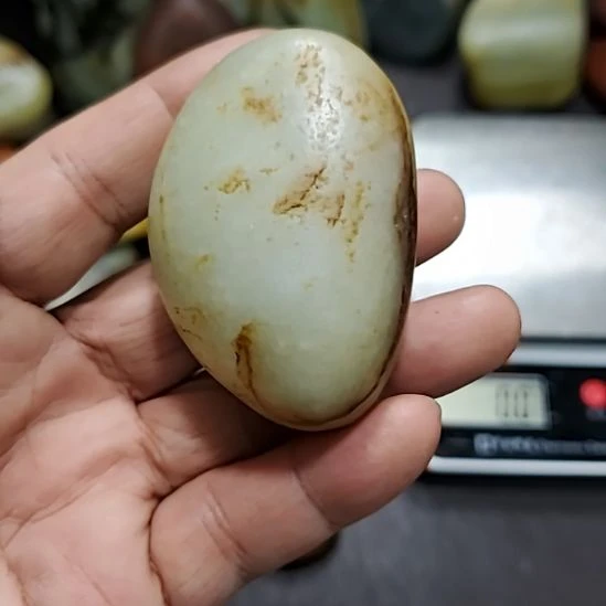 和田玉（糖玉）未镶嵌挂件