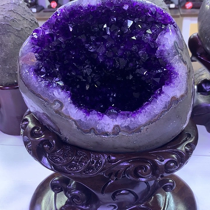 未镶嵌紫晶大型摆件（非配饰）荷桃子