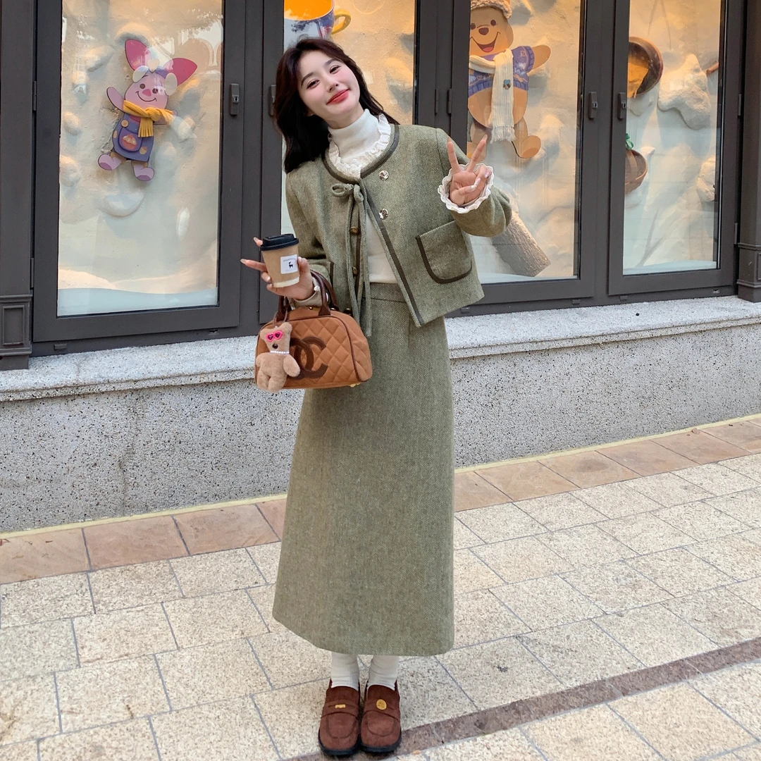 小香风套装深秋装搭配一整套上衣半身裙高级感小洋装两件套女毛呢