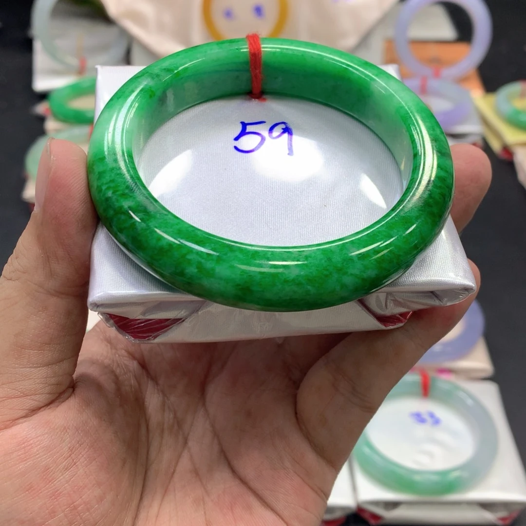 翡翠未镶嵌手镯（开口镯）