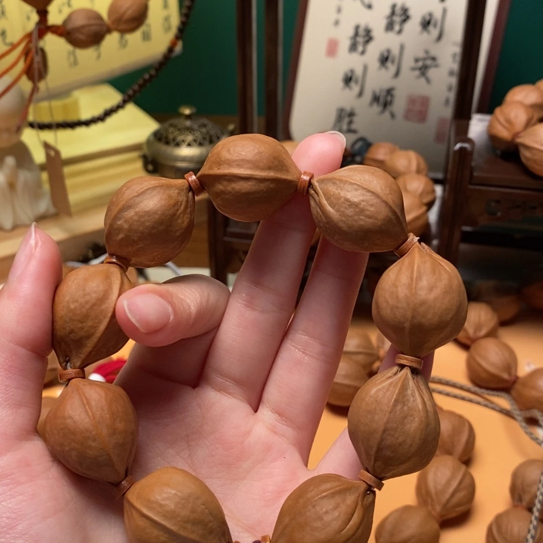 明***山橄榄核吊坠梅林铁核2027