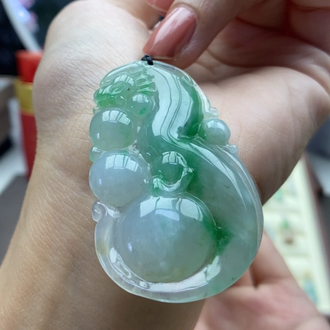 翡翠未镶嵌颈饰吊坠32