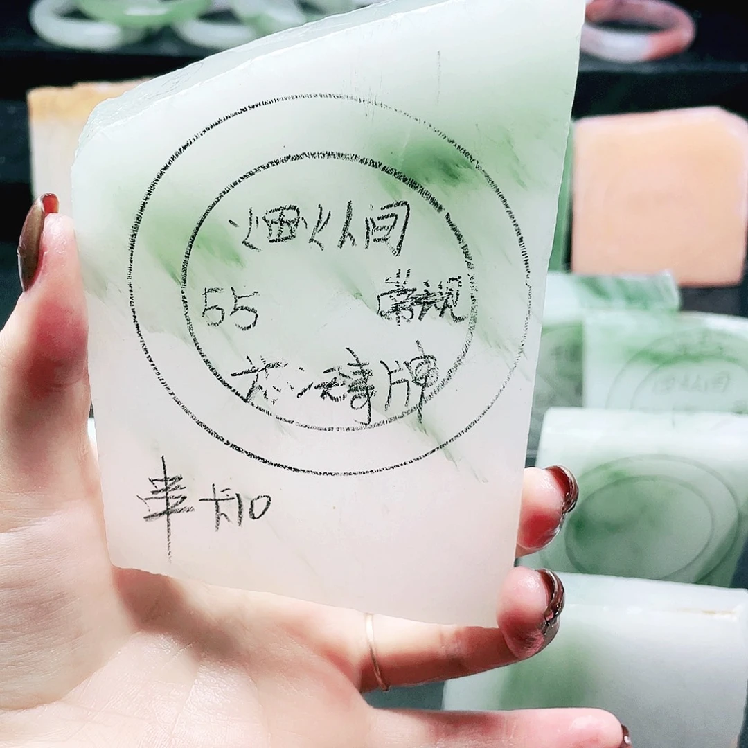 烟***间定制石英质玉天山翠