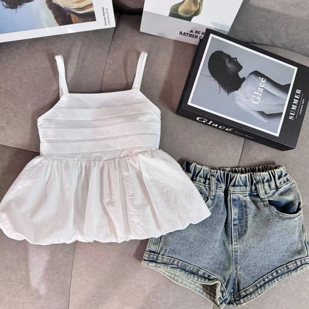 女童夏季新款韩版设计感背心甜美荷叶边裙摆上衣蓝色牛仔短裤套装