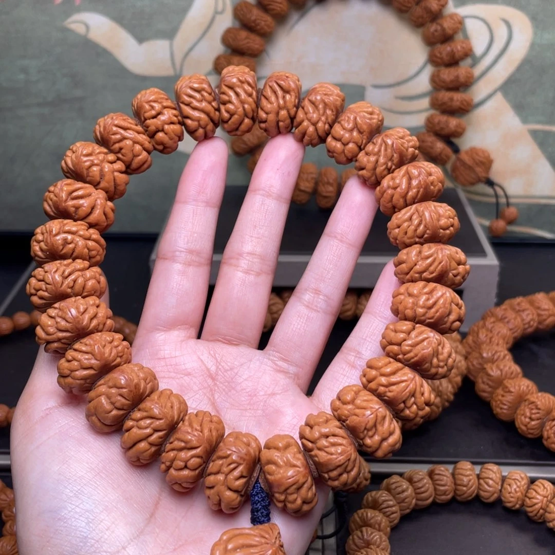 吊坠桃核22豹子头手持