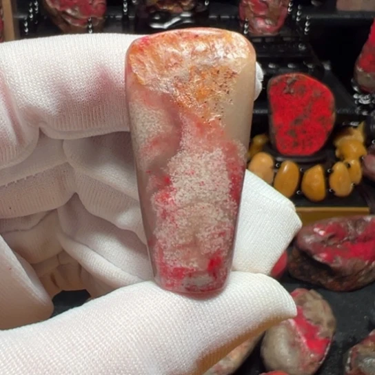 昌化鸡血石小方章美美美