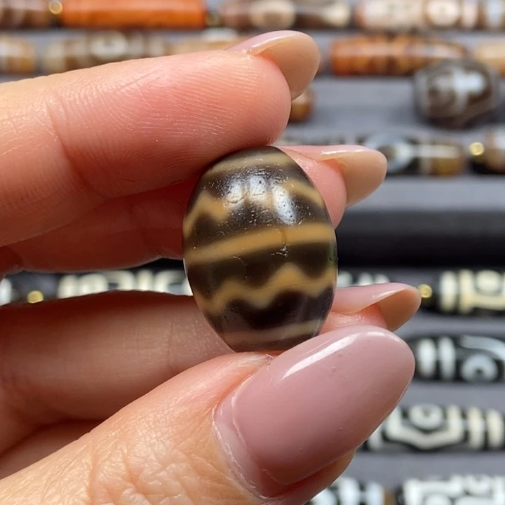 玛瑙/玉髓颈饰未镶嵌大*