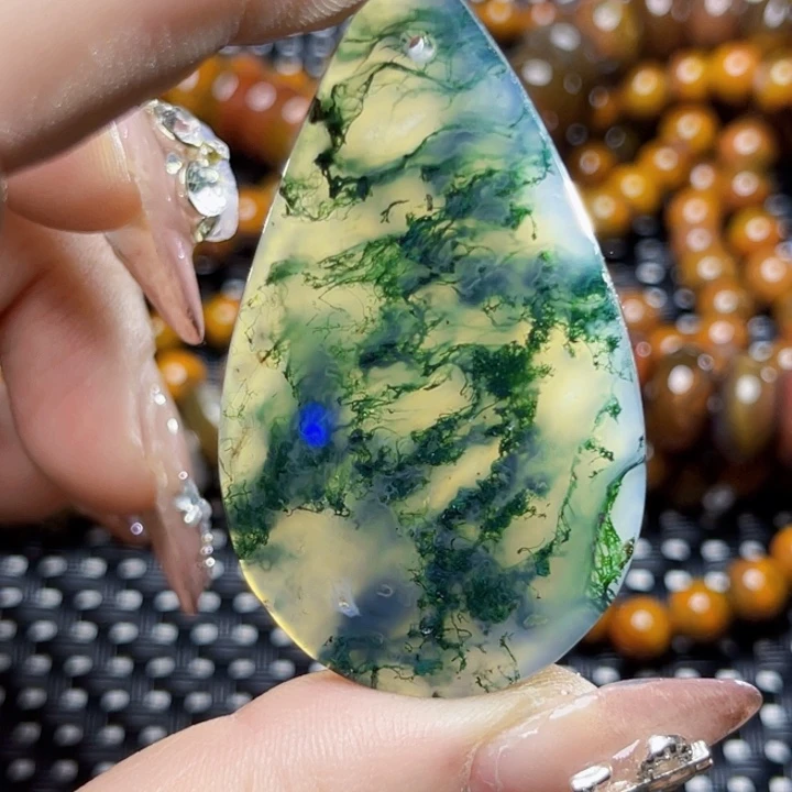 玛瑙/玉髓颈饰未镶嵌无*