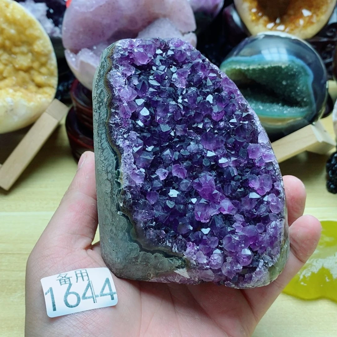 未镶嵌紫晶大型摆件（非配饰）